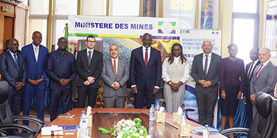 Le Ministre du Pétrole reçoit le Secrétariat International de l'ITIE dans le Cadre de la Validation du Gabon 