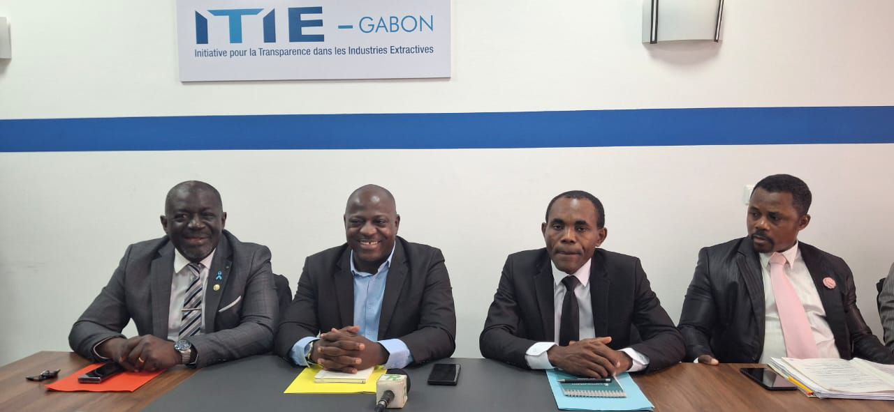 Conférence de Presse du Collège OSC du GMP sur la Situation Critique de l'ITIE Gabon 